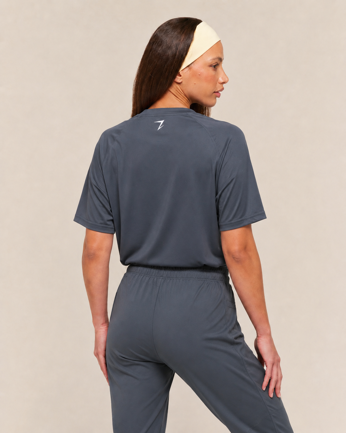 ACTIVE TEE - CHARCOAL