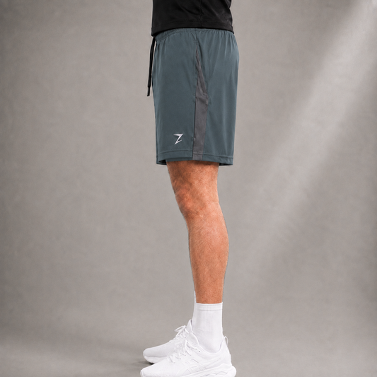 PERFORMANCE SHORT - CHARCOAL